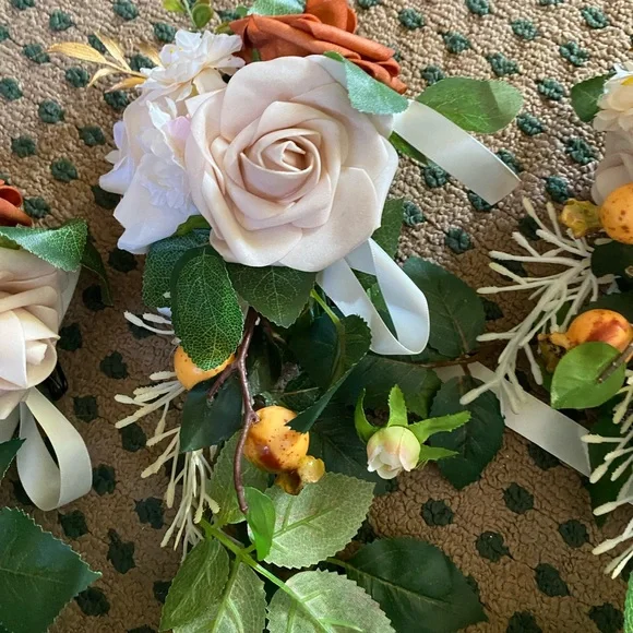 4 Chair Clips Floral Arrangement with Chiffon Ribbon - Picture 6 of 13